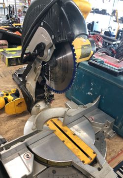 Dewalt 10” chop saw