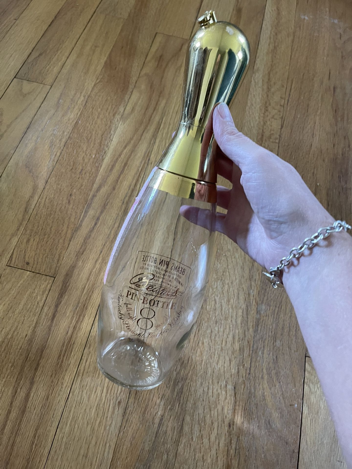 Beam’s Pin Bottle