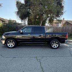 2011 Dodge ram Laramie package Quad Cab