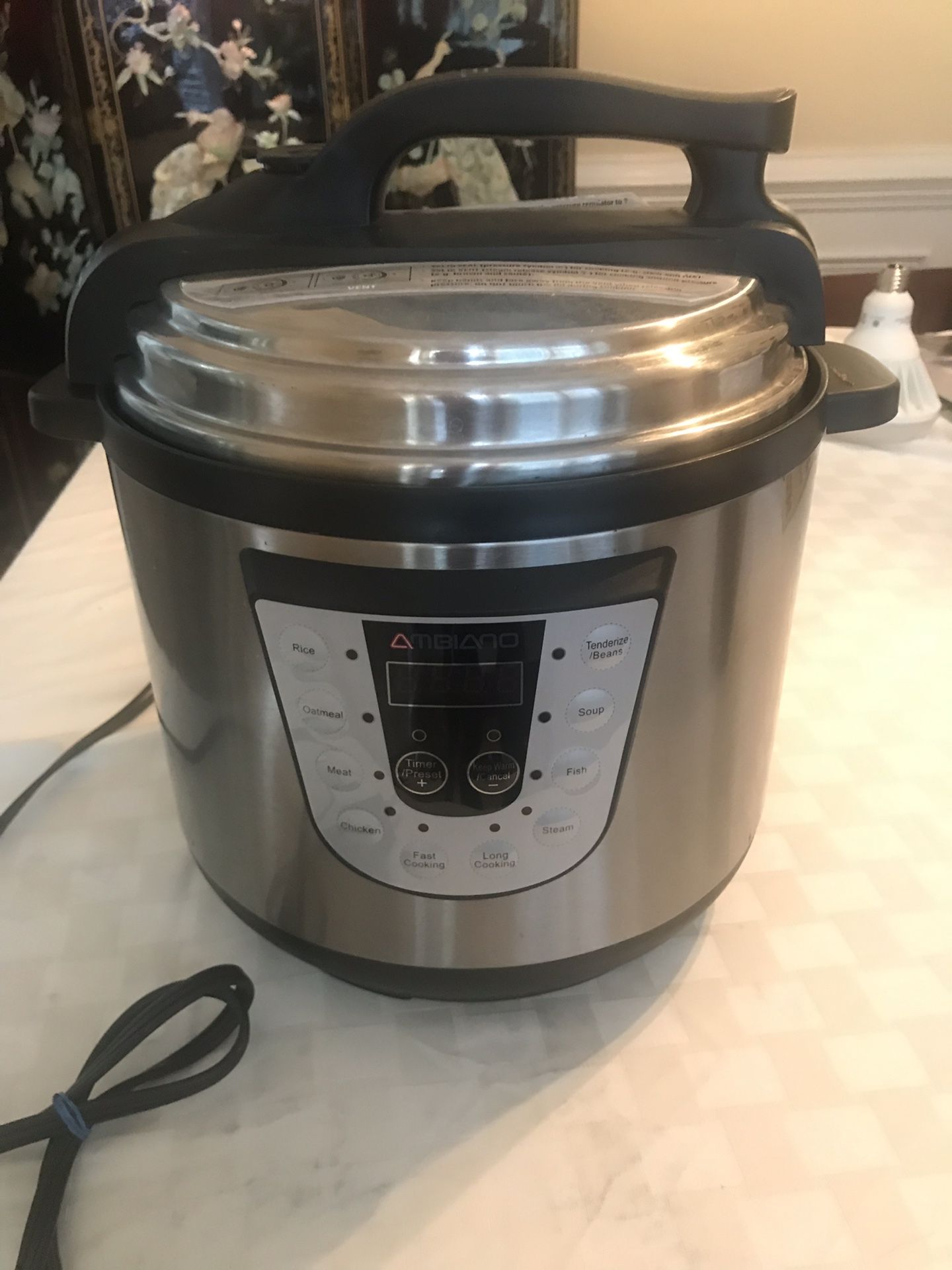 Ambiano Instant Pot electric pressure cooker