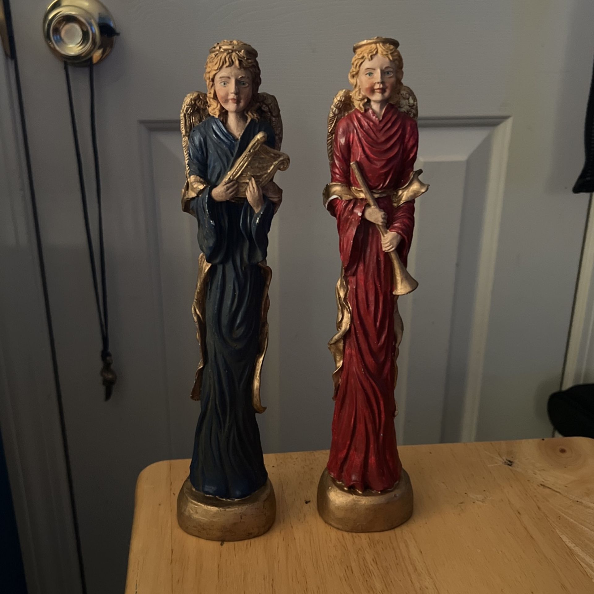 Angelic statues