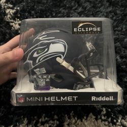 Russel Wilson Signed Mini Helmet