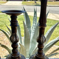 2 Wooden Candle Holders 
