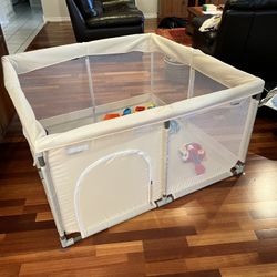 Mesh Play Pen