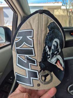 KISS Rock n Roll cap w bottle opener