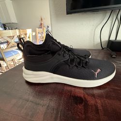 Puma Women Starla 2 Black 9.5