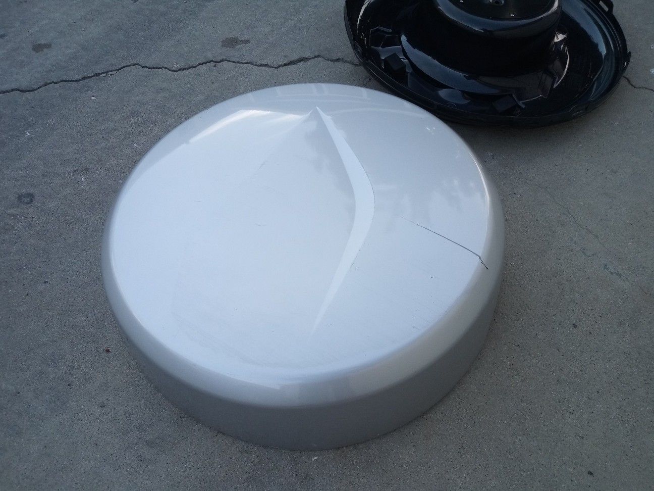 2006 2007 2008 2009 2010 2011 2012 Toyota RAV4 spare tire cover OEM for