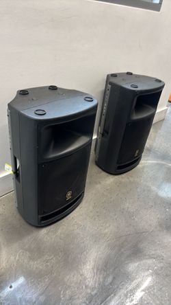 Yamaha Speakers