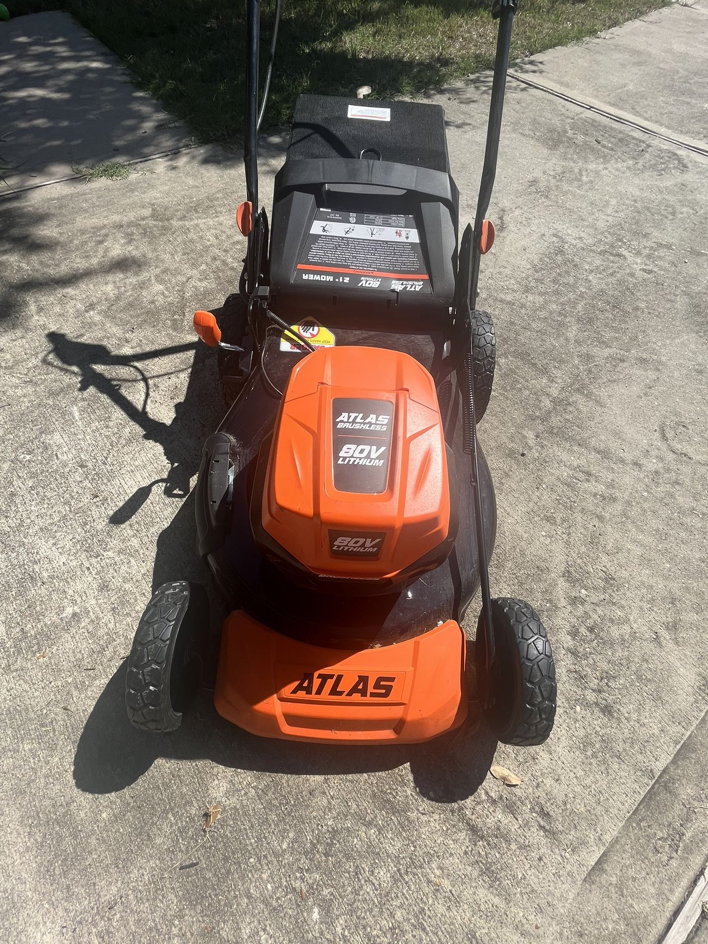 Atlas Brushless Electric Mower WITH Battery And Rapid Charger for Sale
