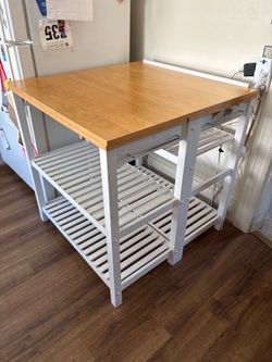 Kitchen island