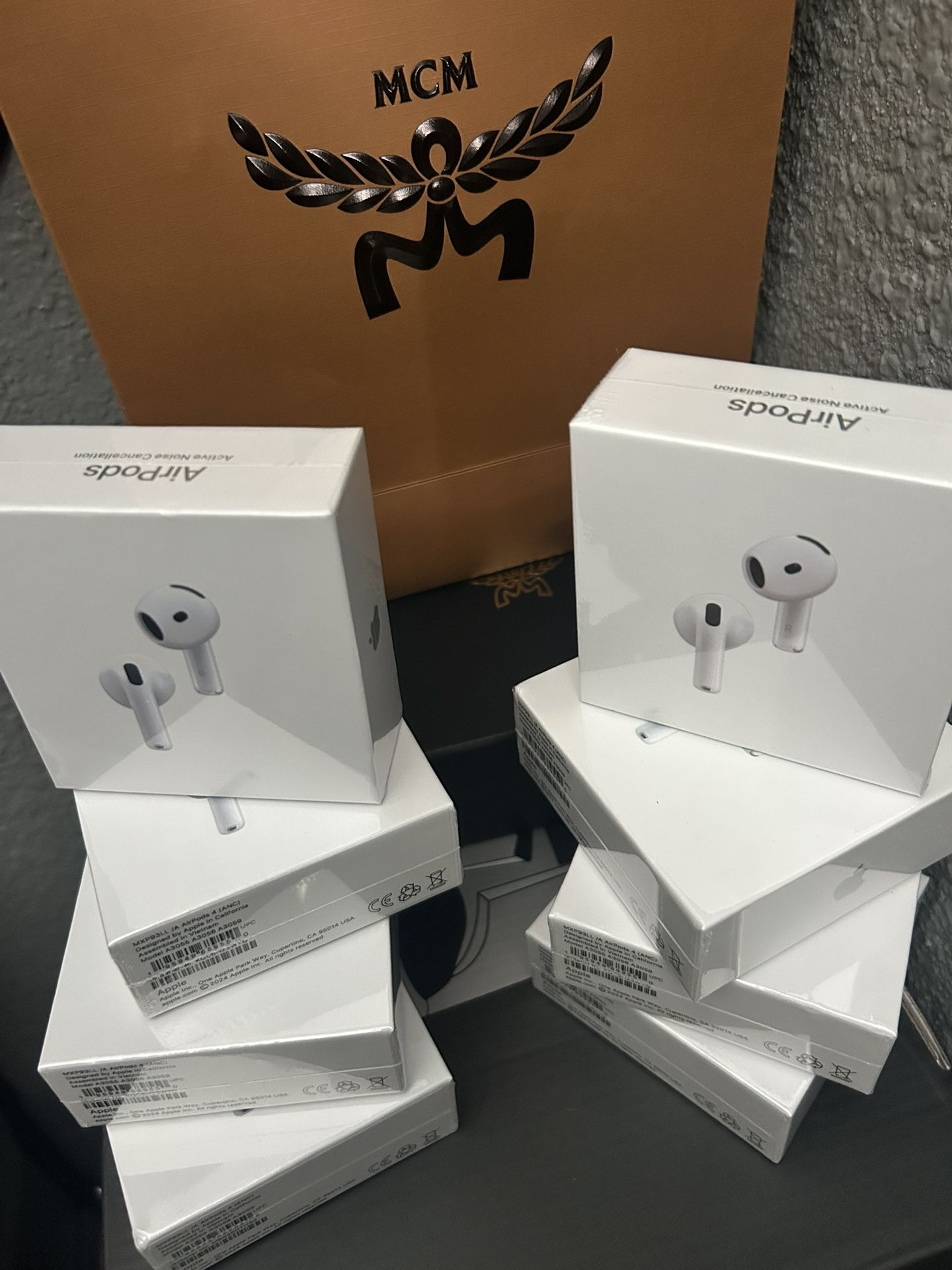 AirPod 4 ANC