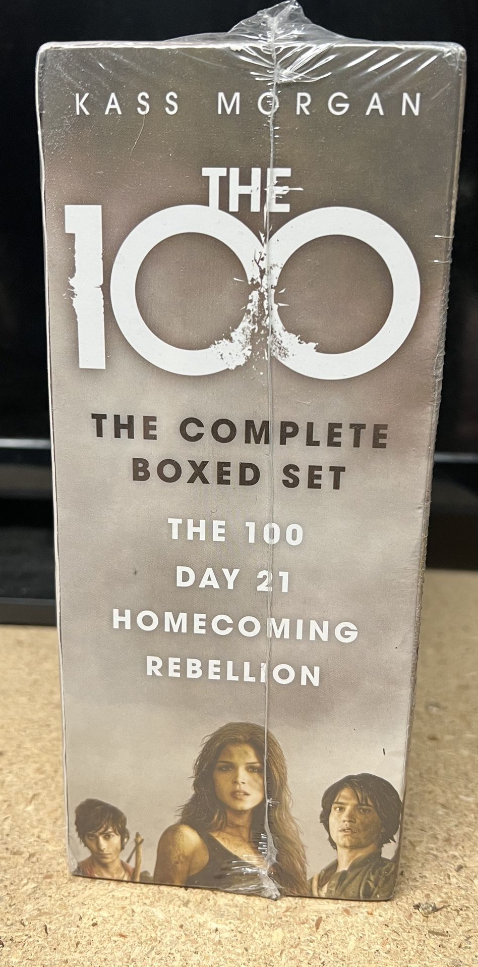 The 100 Complete Box Set