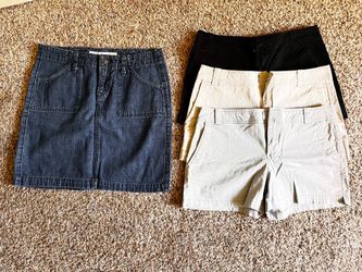 SIZE 2 SMALL Women’s Shorts Summer Bundle Clothes