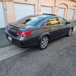2008 Toyota Avalon 