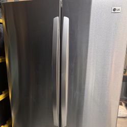 LG French Door Refrigerator 