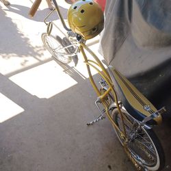 Lowrider bike