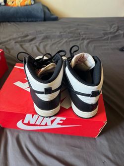 Women’s Nike shoes