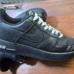 Nike Air Force 1 Mens Size 9.5