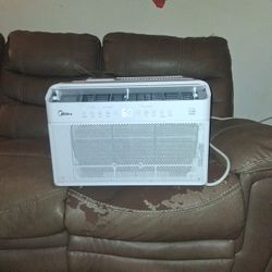 M I D E A Air Air Conditioner
