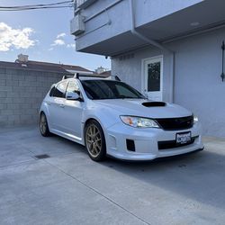 2013 subaru impreza STI