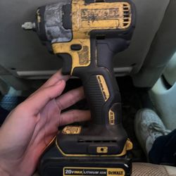 DeWALT impact Gun with better 20v Max, 