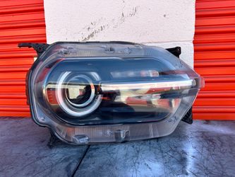 2021 - 2022 2023 -2024 -2025 FORD BRONCO SPORT ROGHT PASSENGER SIDE LED HEADLIGHT OEM