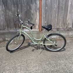Townie Electra 7 Speed Women’s Bike