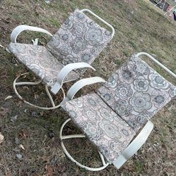 Set Of 2 Lawn/Patio Chairs