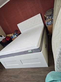 Hermosa Cama queen size