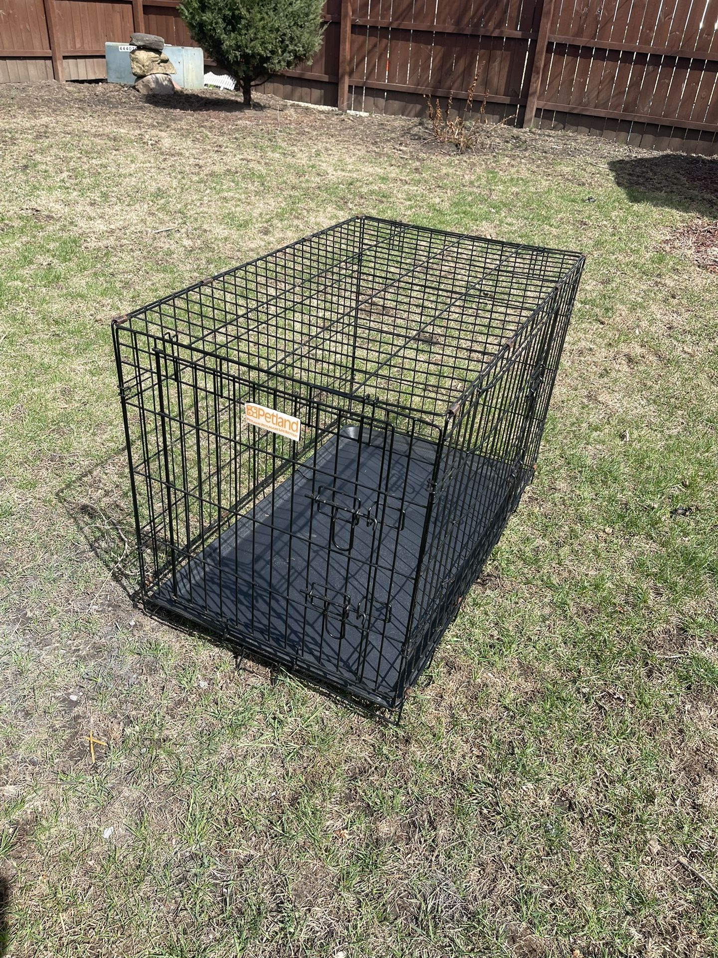 Collapsible Petland Crate