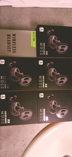 Wireless bluetooth headphones