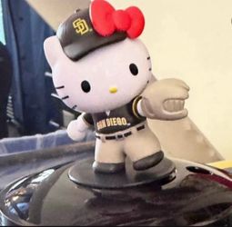 PADRES HELLO KITTY CUP - NEW