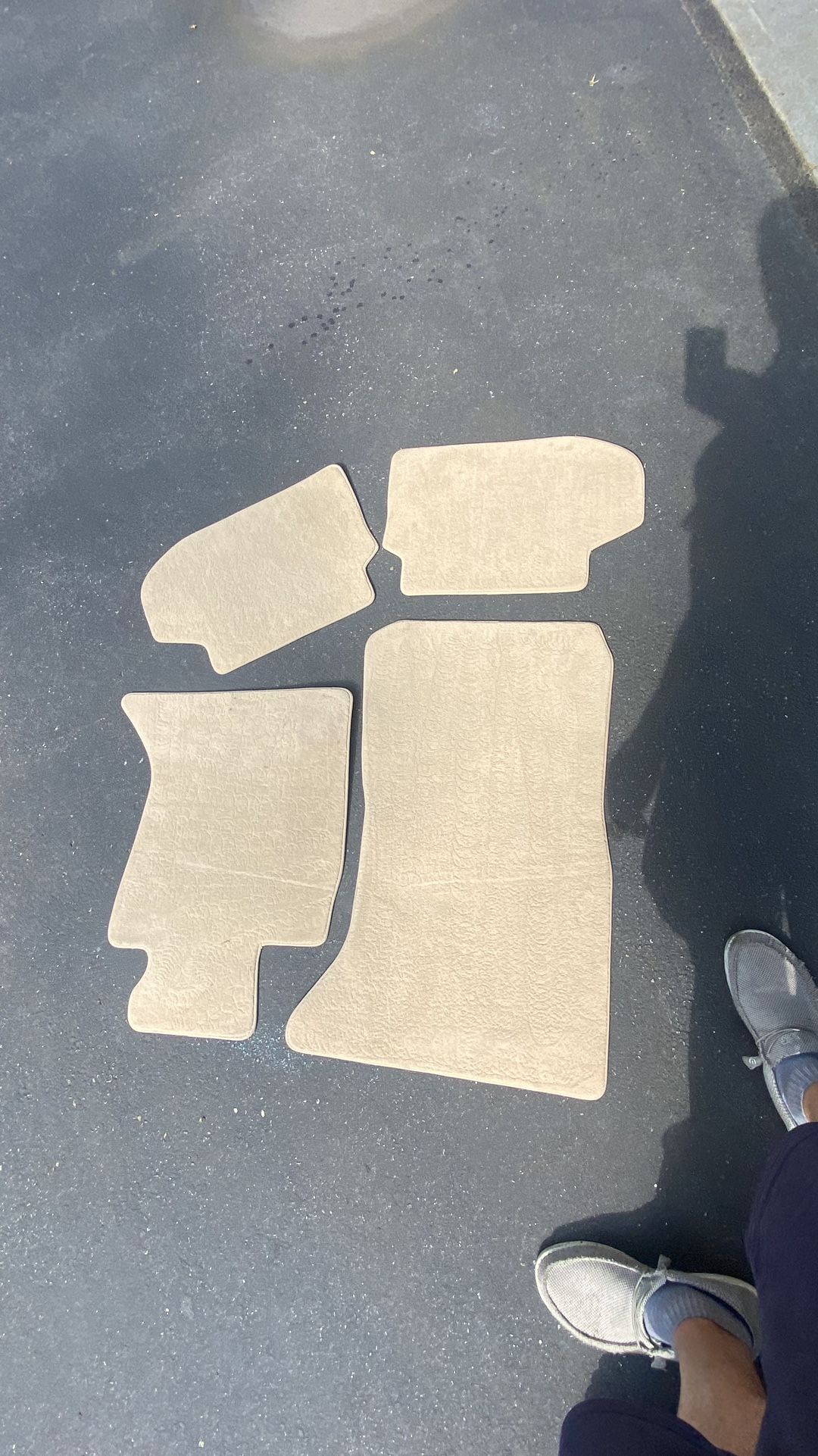 BMW original Tan 535i Mats Like New