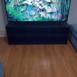 TV STAND 