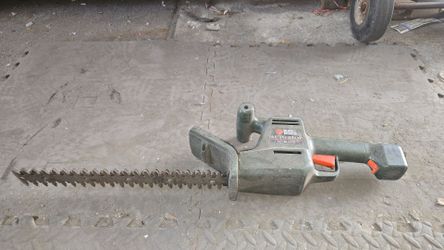 Black and Decker 16 inch blade