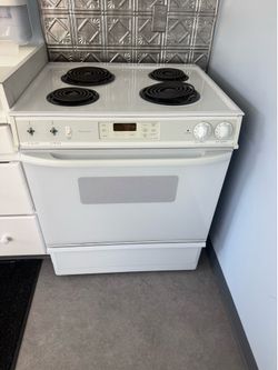 Kenmore Electric stove