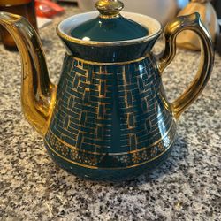 Vintage Hall Dark Green & Gold Art Deco Style 6 Cup Teapot