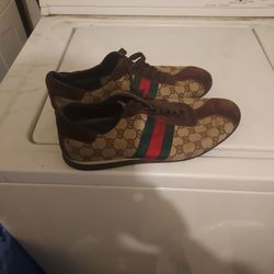 Gucci Sneakers