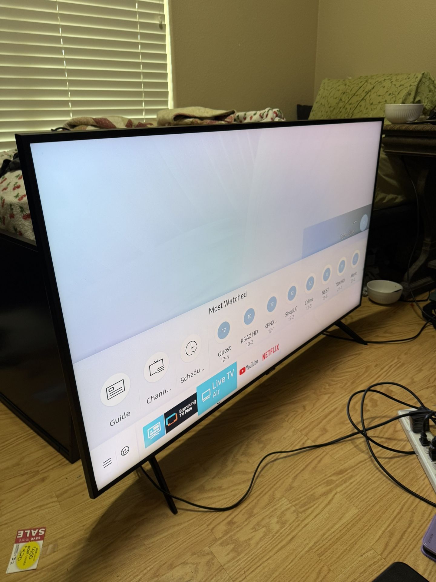 Samsung 55” qled 4k smart tv