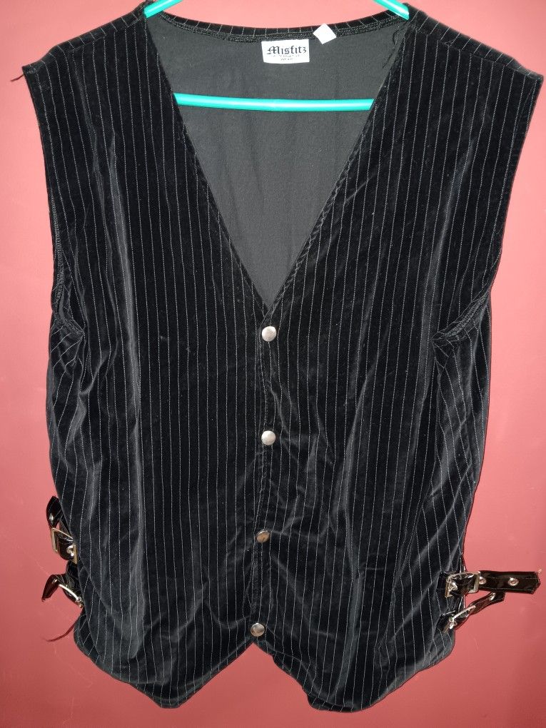 Misfits  Alt Wear Gothic Vampire Black Pinstripe Velvet Vest w/ Vinyl Side Buckles  Sz Med