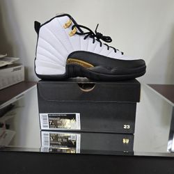 Air Jordan  Royalty Taxi  Size 7Y