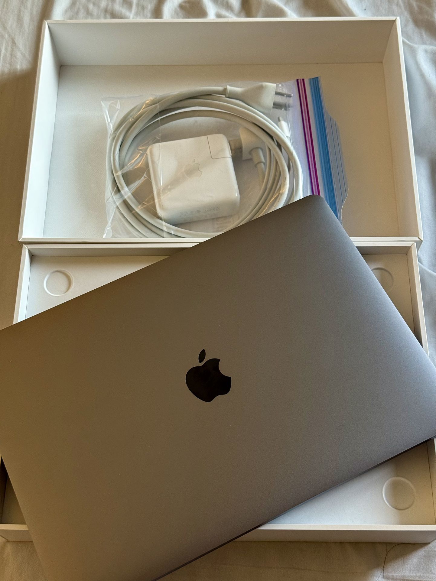 Apple MacBook Air M1 8GB 256GB