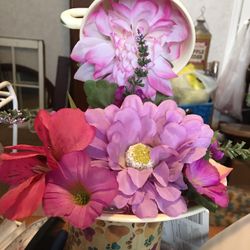 Floating Tea Cup  Makes A Nice Gift.