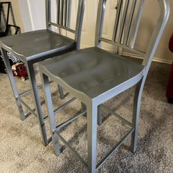 Kitchen Bar Stool/ Bancos 