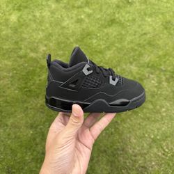 Jordan 4 Retro - Black Cats