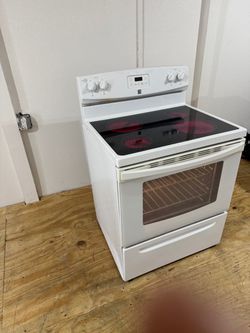Electric stove works great
