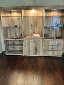 3  piece  wood grain  entertainment center