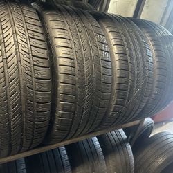 SET OF TIRE 235 40 19 MICHELIN 85% LIFE