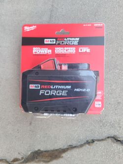 Milwaukee M18 RedLithium Forge HD12.0 Battery
