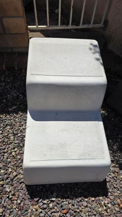Fiberglass boat boarding steps
